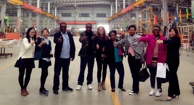 富軒門窗喜迎2017開年紅，非洲客戶來訪砸大單！